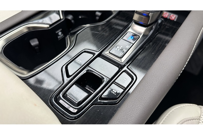 Lexus RX 350h Prem - U2211