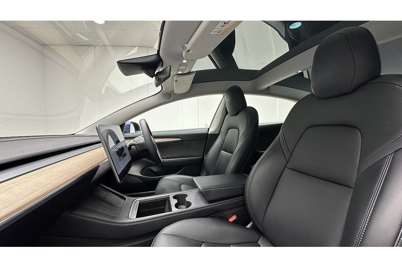 Tesla Model 3 Long Range - U2217