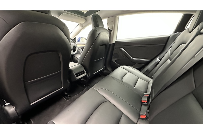 Tesla Model 3 Long Range - U2217