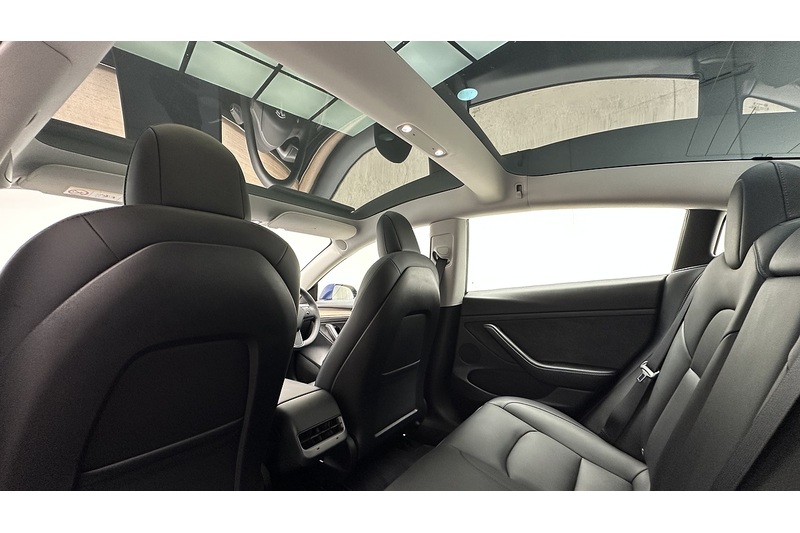 Tesla Model 3 Long Range - U2217