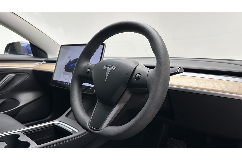 Tesla Model 3 Long Range - U2217