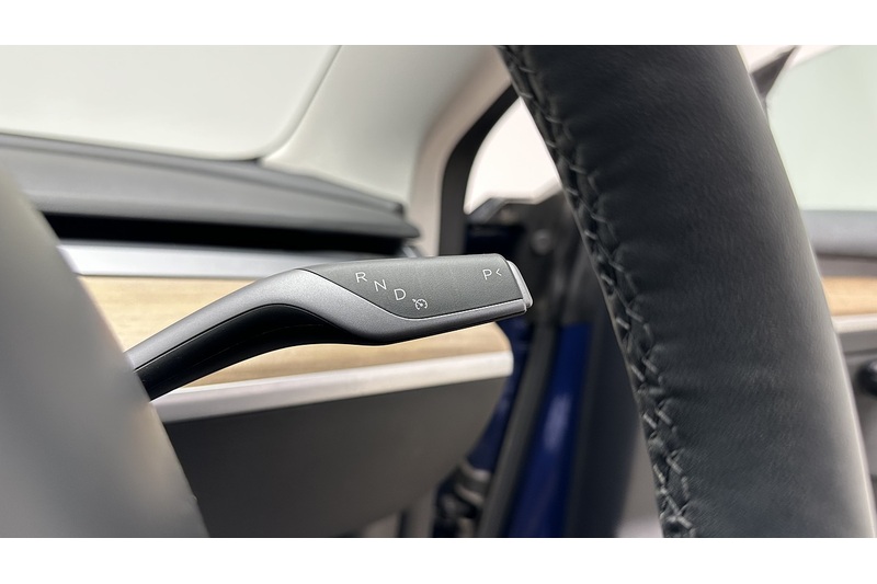 Tesla Model 3 Long Range - U2217