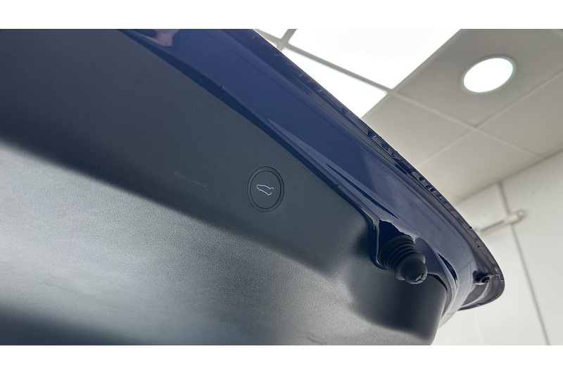 Tesla Model 3 Long Range - U2217