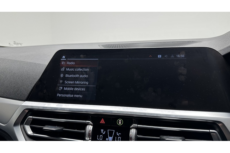 BMW 3 Series 320i M Sport - U2224