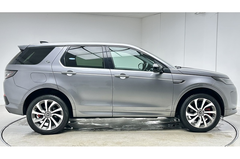 Land Rover Discovery Sport P300e R-Dynamic SE - U2230