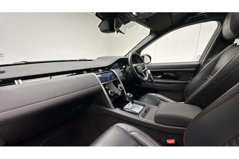 Land Rover Discovery Sport P300e R-Dynamic SE - U2230