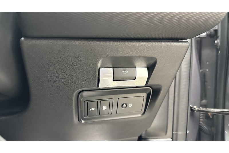 Land Rover Discovery Sport P300e R-Dynamic SE - U2230