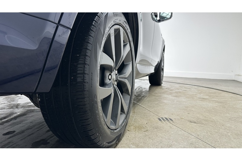 Land Rover Discovery Sport P300e R-Dynamic SE - U2237