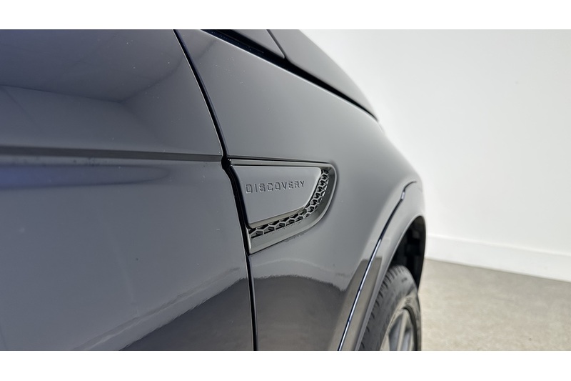 Land Rover Discovery Sport P300e R-Dynamic SE - U2237