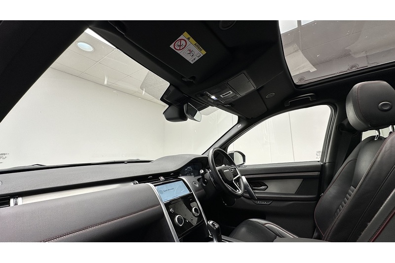 Land Rover Discovery Sport P300e R-Dynamic SE - U2237