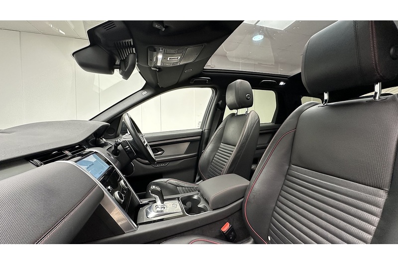 Land Rover Discovery Sport P300e R-Dynamic SE - U2237