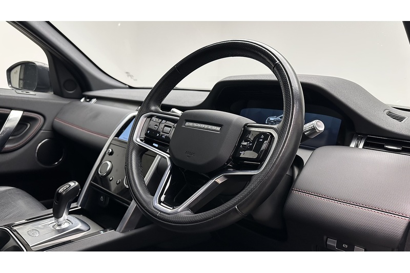 Land Rover Discovery Sport P300e R-Dynamic SE - U2237