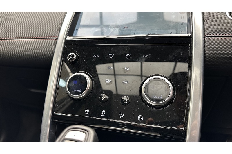 Land Rover Discovery Sport P300e R-Dynamic SE - U2237
