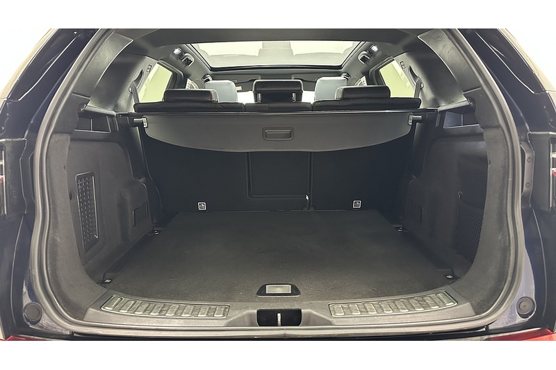 Land Rover Discovery Sport P300e R-Dynamic SE - U2237