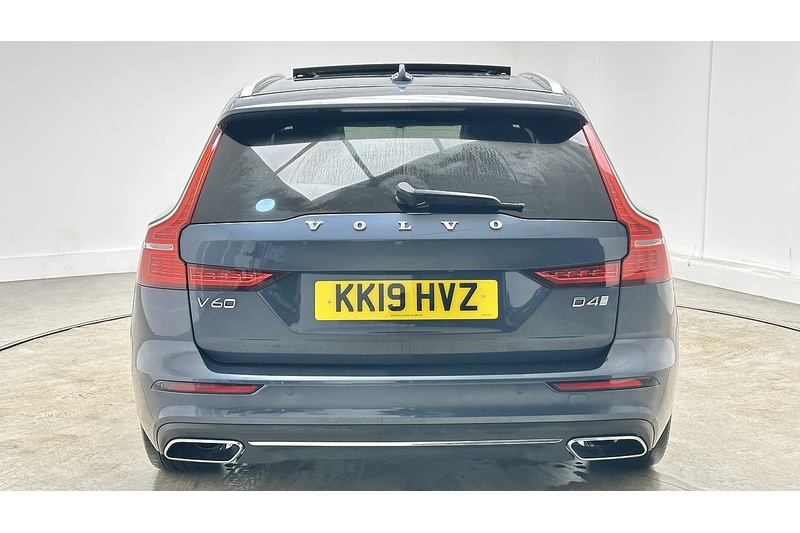 Volvo V60 D4 Inscription - U2240