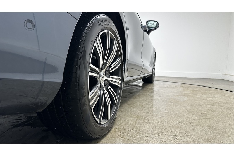Volvo V60 D4 Inscription - U2240