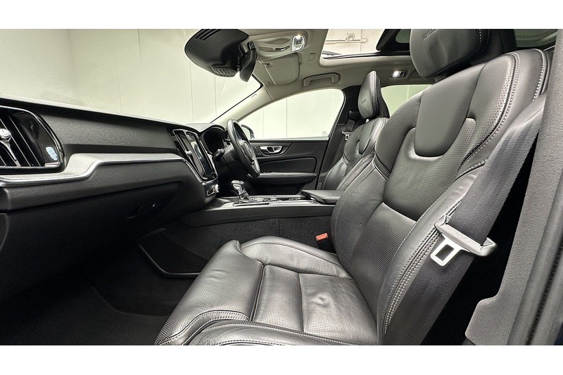 Volvo V60 D4 Inscription - U2240