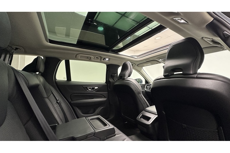 Volvo V60 D4 Inscription - U2240