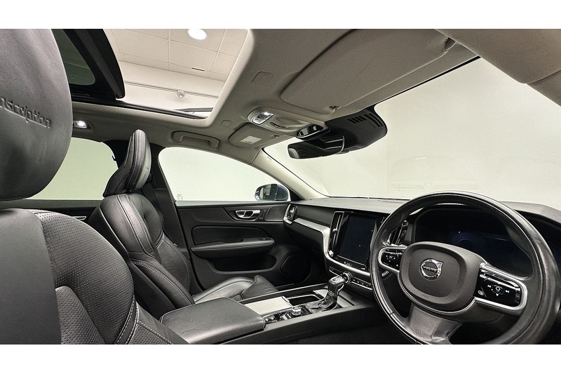 Volvo V60 D4 Inscription - U2240