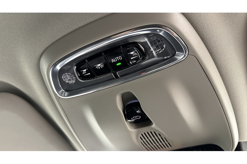 Volvo V60 D4 Inscription - U2240