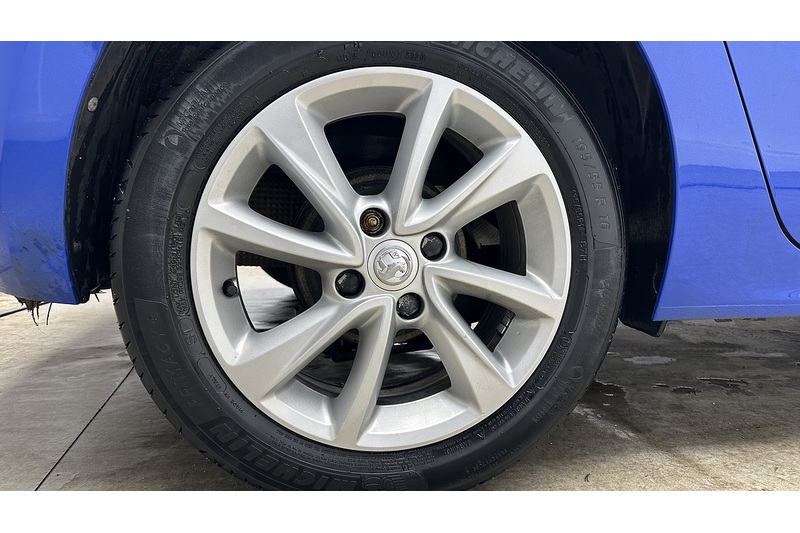 Vauxhall Corsa SE Premium - U2252