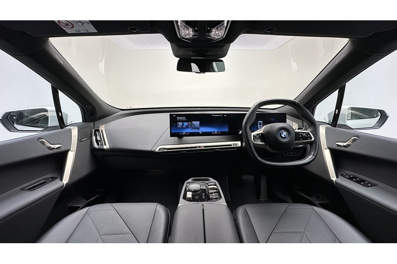 BMW iX 40 M Sport - U2269