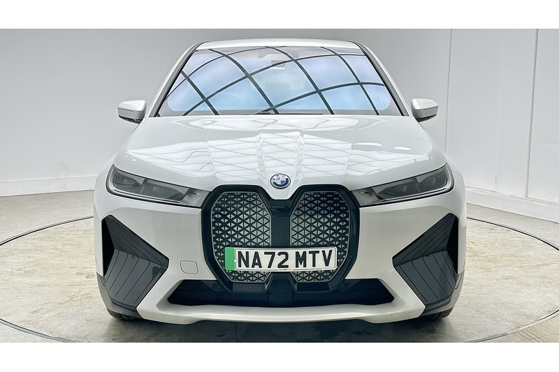 BMW iX 40 M Sport - U2269