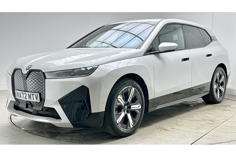 BMW iX 40 M Sport - U2269