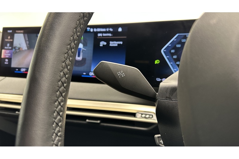 BMW iX 40 M Sport - U2269