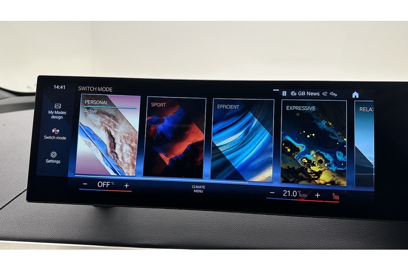 BMW iX 40 M Sport - U2269