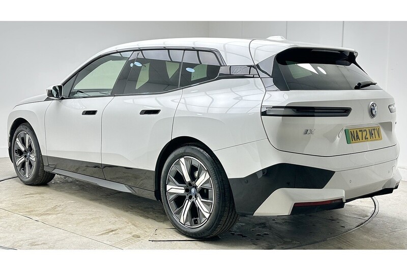 BMW iX 40 M Sport - U2269