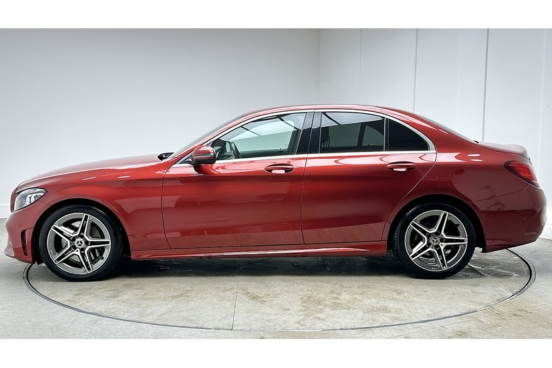 Mercedes-Benz C Class C300d AMG Line Edition - U2281