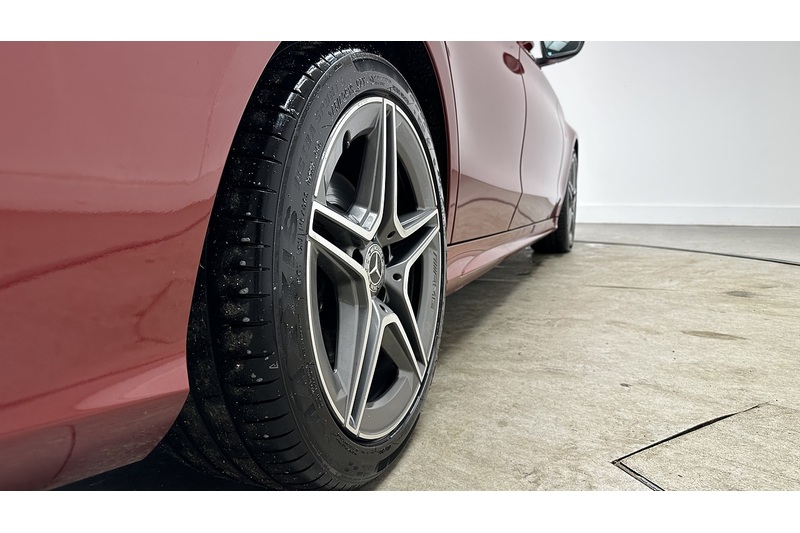 Mercedes-Benz C Class C300d AMG Line Edition - U2281