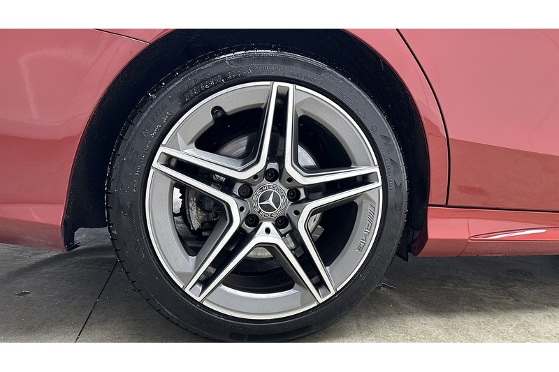 Mercedes-Benz C Class C300d AMG Line Edition - U2281