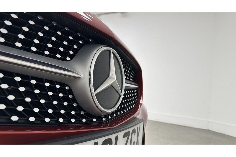 Mercedes-Benz C Class C300d AMG Line Edition - U2281