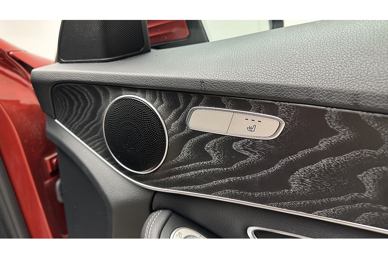 Mercedes-Benz C Class C300d AMG Line Edition - U2281