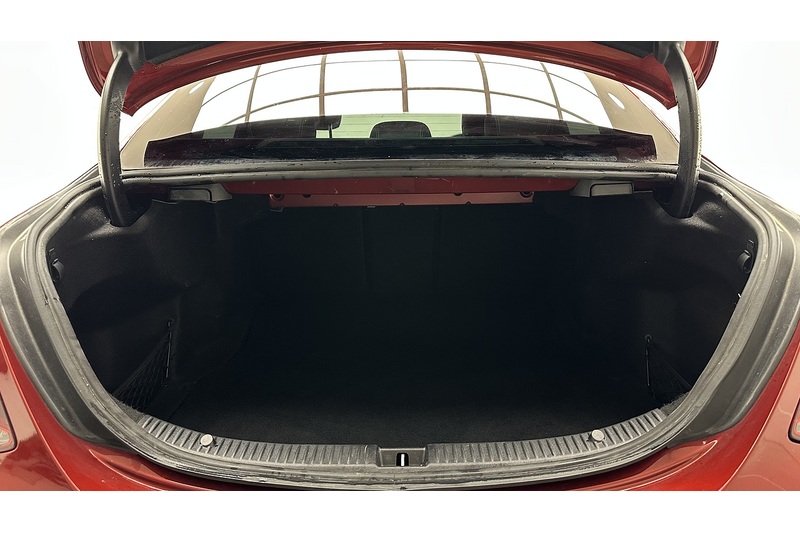 Mercedes-Benz C Class C300d AMG Line Edition - U2281