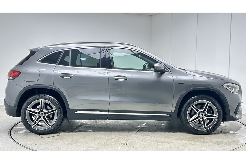 Mercedes-Benz GLA GLA250e Exclusive Edition - U2298