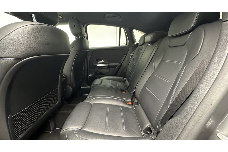 Mercedes-Benz GLA GLA250e Exclusive Edition - U2298