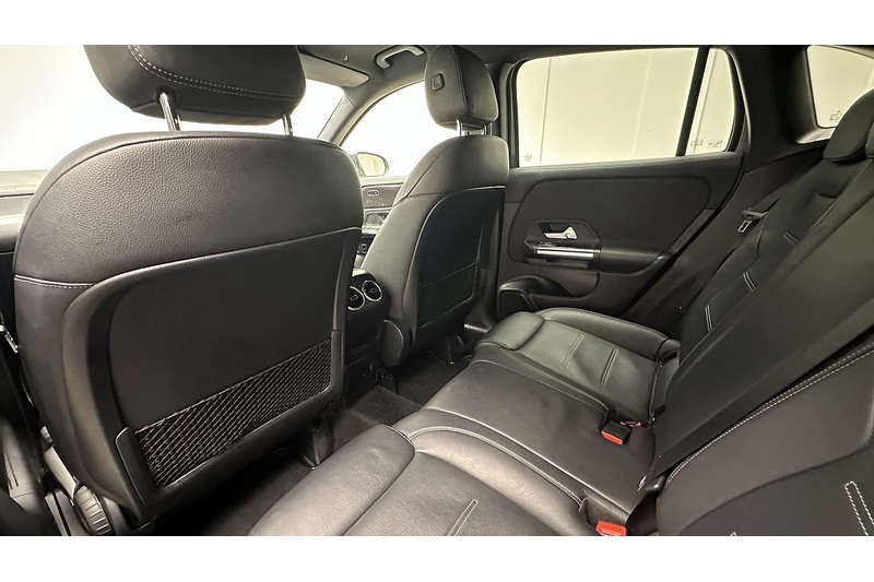 Mercedes-Benz GLA GLA250e Exclusive Edition - U2298