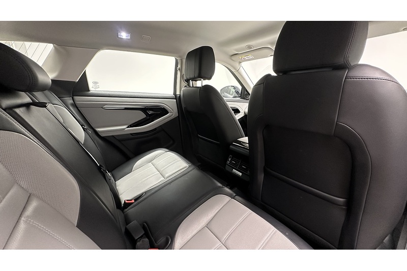 Land Rover Range Rover Evoque P300e R-Dynamic SE - U2299