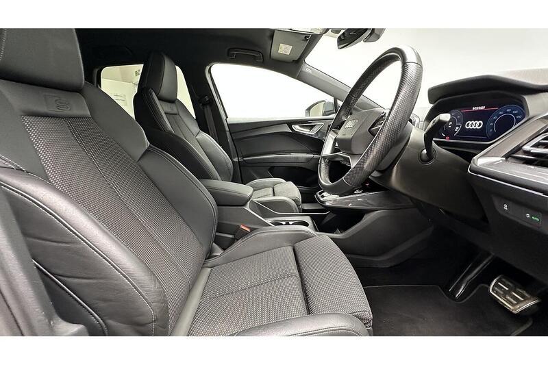 Audi Q4 e-tron 40 S line SUV 5dr Electric Auto 82kWh (204 ps) - U232