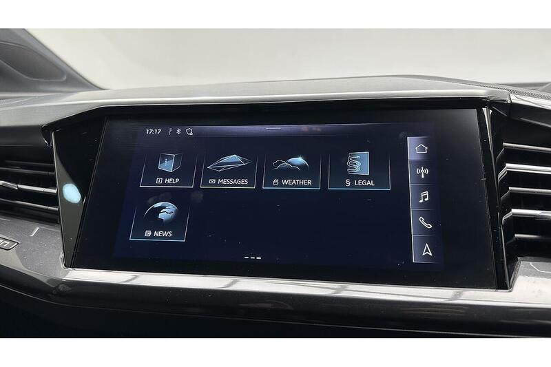 Audi Q4 e-tron 40 S line SUV 5dr Electric Auto 82kWh (204 ps) - U232