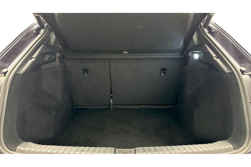 Audi Q4 e-tron 40 S line SUV 5dr Electric Auto 82kWh (204 ps) - U232