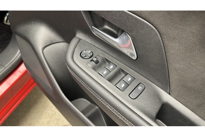 Vauxhall Mokka Electric Ultimate Edition - U2335