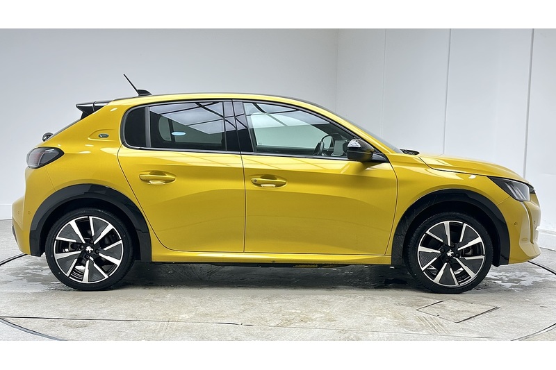 Peugeot E-208 GT Premium - U2384