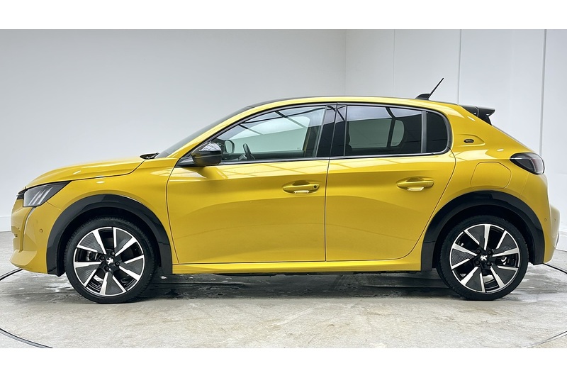 Peugeot E-208 GT Premium - U2384