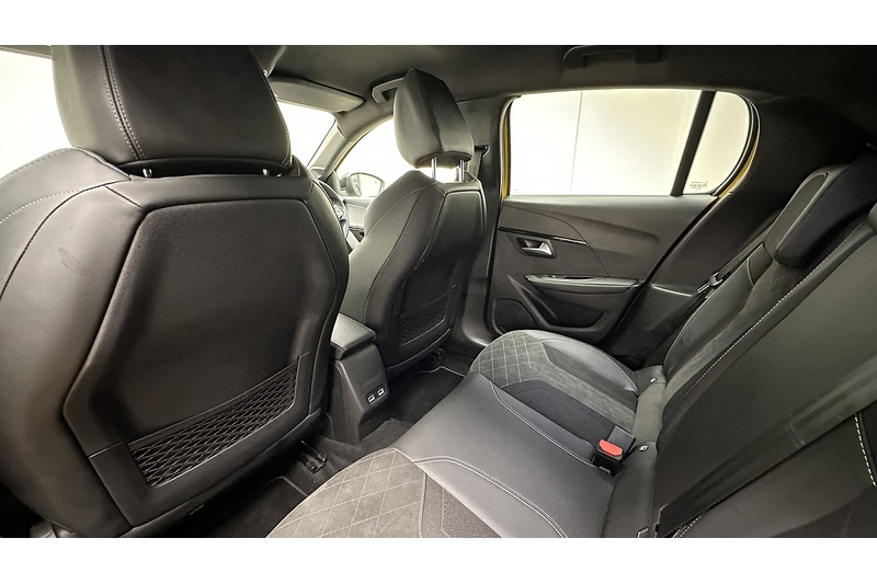 Peugeot E-208 GT Premium - U2384