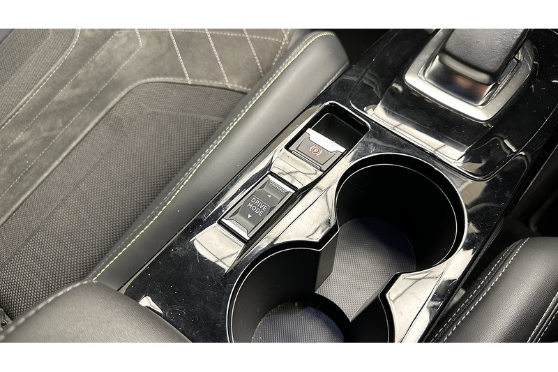 Peugeot E-208 GT Premium - U2384