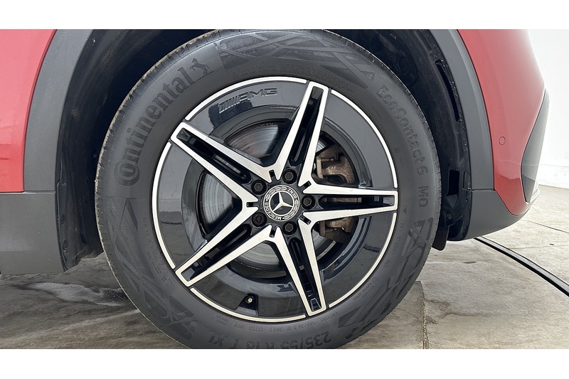 Mercedes-Benz EQA EQA 350 AMG Line - U2399